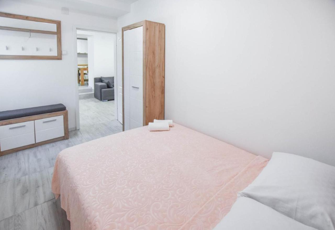 Suite Apartment Toni Poljana  Exterior foto